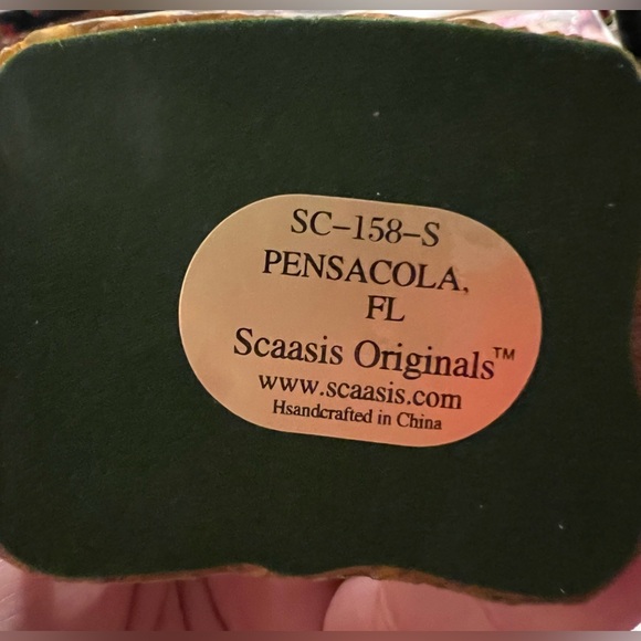 New in Box Scaasis Originals Pensacola, FL Lighthouse Resin Figurine - Picture 5 of 8